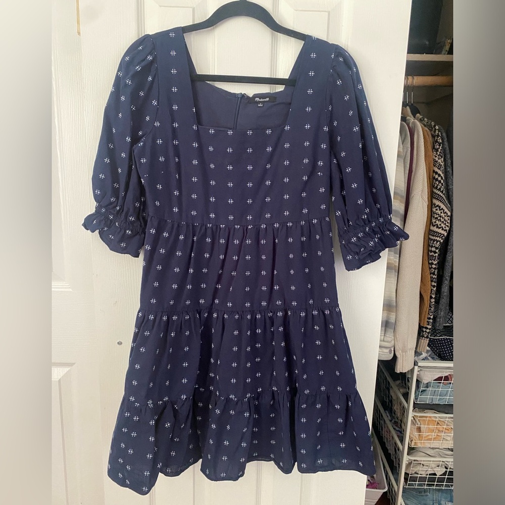 Made well square neck dress